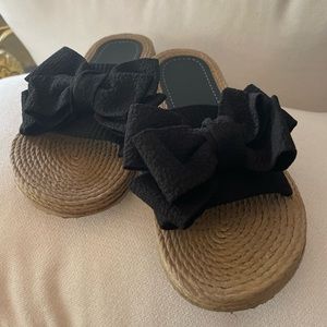 Black slides with bow